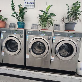 Econowash - Laundromat Near Me - Los Alamitos, California