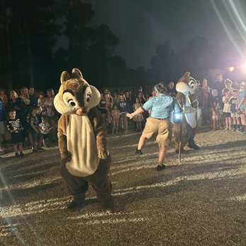 Fort Wilderness Campgrounds - Chip and Dale sing a long - Campgrounds Near Me - Orlando, Florida Fort Wilderness Campgrounds - Chip and Dale sing a long - Campgrounds Near Me - Orlando, Florida