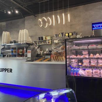 Cafe Upper - Inside 8/2025 - Cafes Near Me - Los Angeles, California