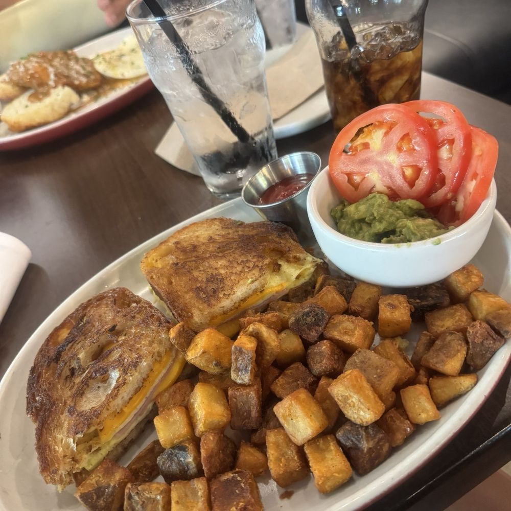 Culinary Dropout - Ham & Egg Grilled Cheese - New American Near Me - Austin, Texas