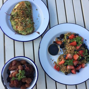 Blueys Kitchen - Haloumi toast, squash pancakes and coconut black rice bowl - Cafes Near Me - Santa Monica, California Blueys Kitchen - Haloumi toast, squash pancakes and coconut black rice bowl - Cafes Near Me - Santa Monica, California