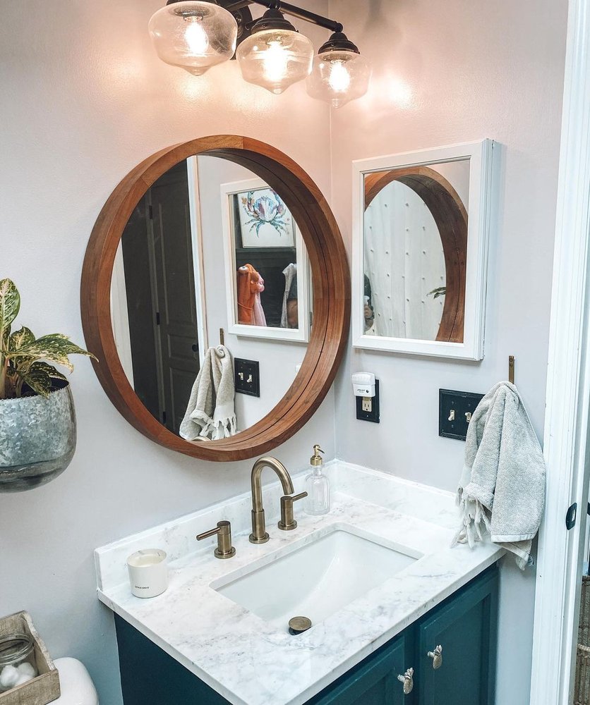 Slide of Top-Shelf Plumbing and Heating