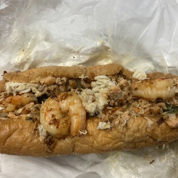 Major Phillie Cheesesteaks - Seafood phillie with spinach & mushrooms - Cheesesteaks Near Me - Norfolk, Virginia Major Phillie Cheesesteaks - Seafood phillie with spinach & mushrooms - Cheesesteaks Near Me - Norfolk, Virginia