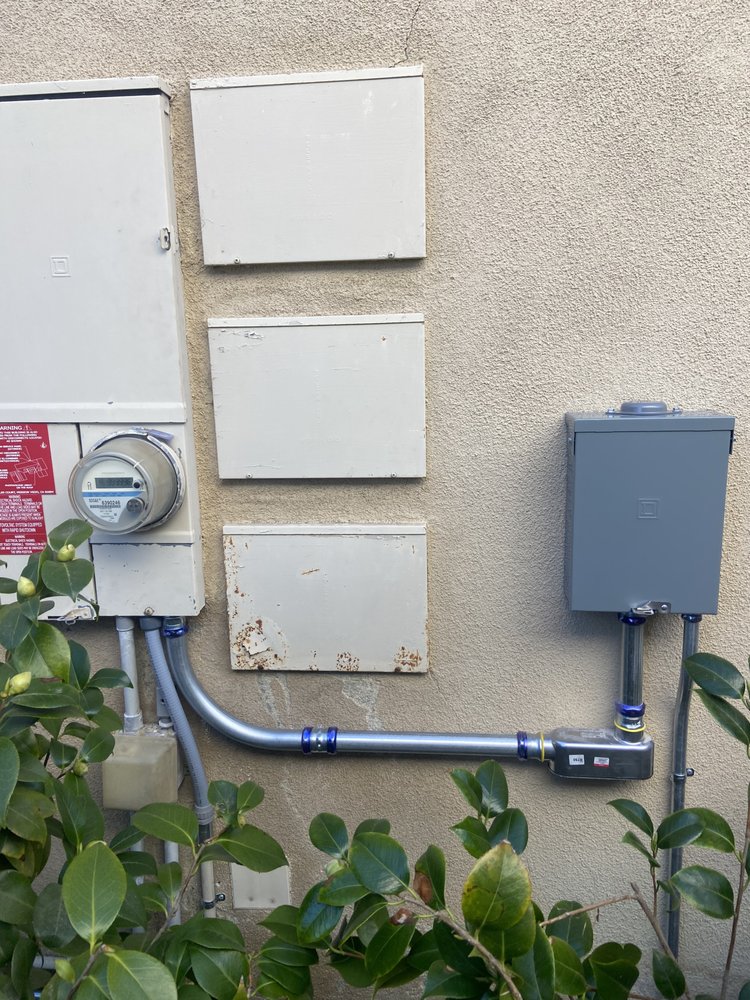 Slide of All Starz Electrical