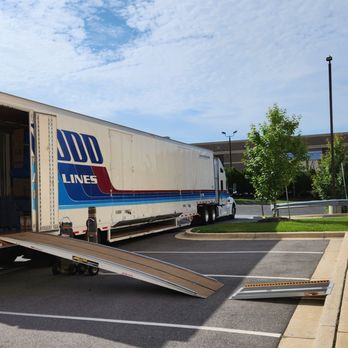Extra Space Storage - Self Storage Near Me - Largo, Maryland