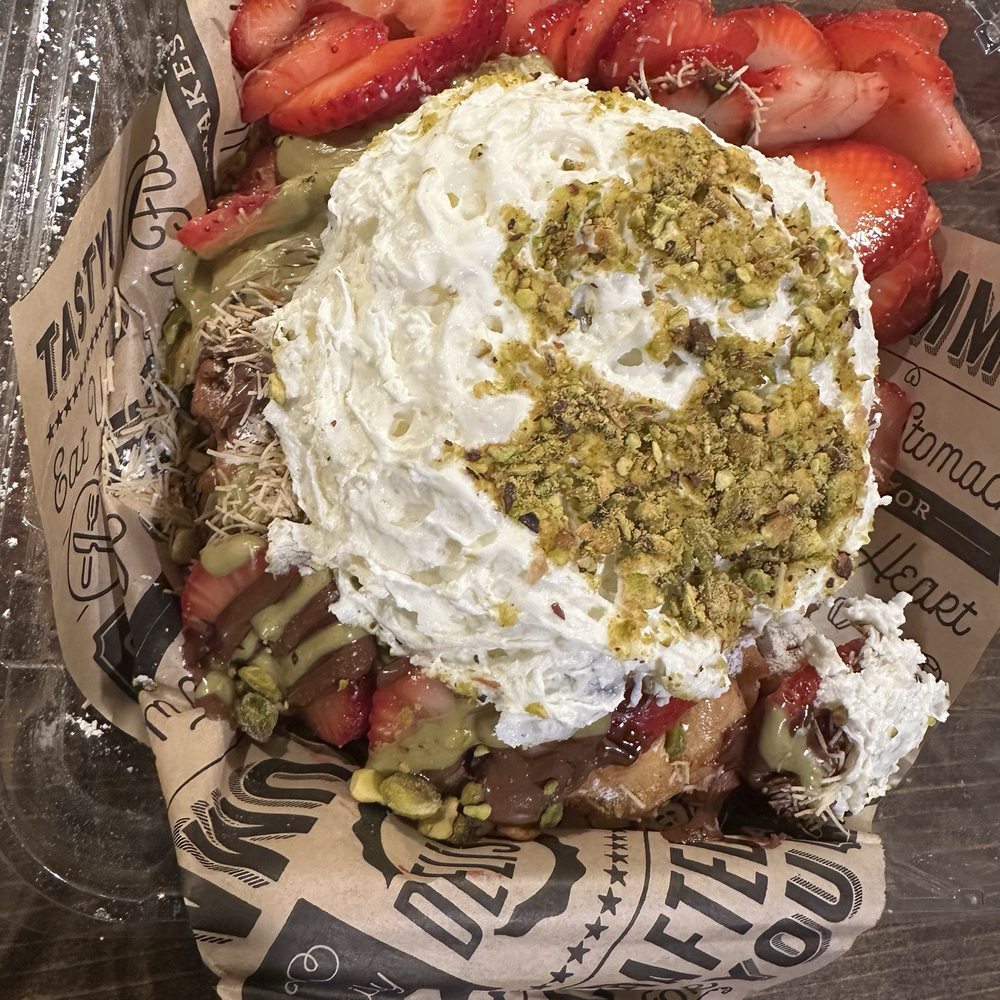 Sweet Bites N Ice - Dubai Funnel Cake - Desserts Near Me - Bakersfield, California Sweet Bites N Ice - Dubai Funnel Cake - Desserts Near Me - Bakersfield, California