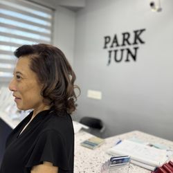Park Jun's Hair Salon