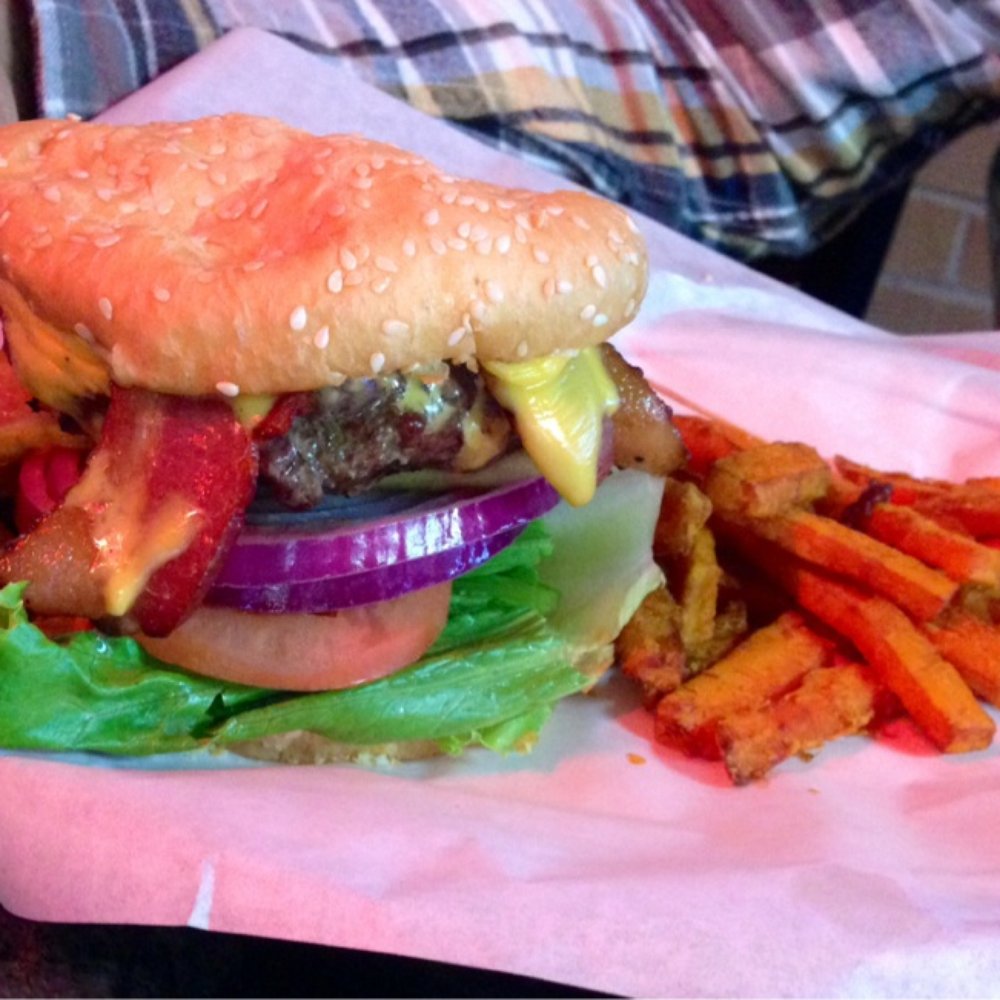 Bookies - Burger with sweet potato fries - Sports Bars Near Me - Modesto, California Bookies - Burger with sweet potato fries - Sports Bars Near Me - Modesto, California