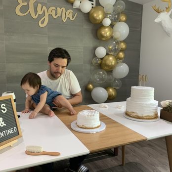Roobina's Cake - Smash cake and 2-tier cake - Bakeries Near Me - Glendale, California