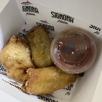 Signora Pizza - Squash blossoms; 3 for $12 - Food Trucks Near Me - Las Vegas, Nevada
