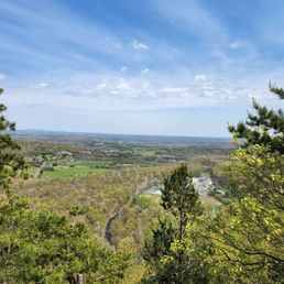 This was tje first scenic overlook. It was eh.. glad I kept going.