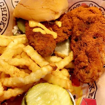 Dave's Hot Chicken - Chicken Shop Near Me - Plano, Texas