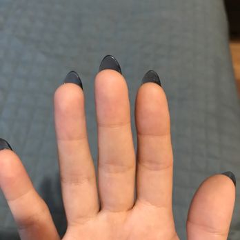 QV Nails - Very crooked nails - Nail Salons Near Me - Simi Valley, California