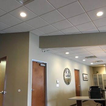 Hamilton Eye Associates - Check in area - Optometrists Near Me - Austin, Texas