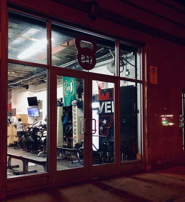 CrossFit East River by null