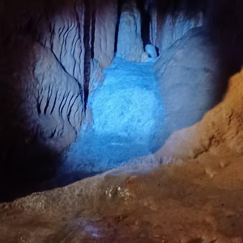 Grand Caverns - Historical Tours Near Me - Grottoes, Virginia
