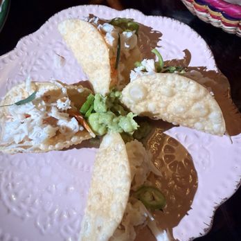 The Hideaway - appetizer crab tacos - Steakhouses Near Me - Beverly Hills, California