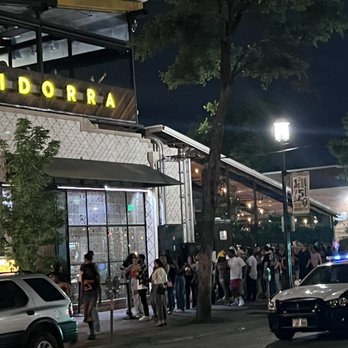 Vidorra - Long line - Mexican Near Me - Dallas, Texas
