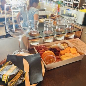 Uncorked Wine Shop - Beer, Wine & Spirits Near Me - Hermosa Beach, California