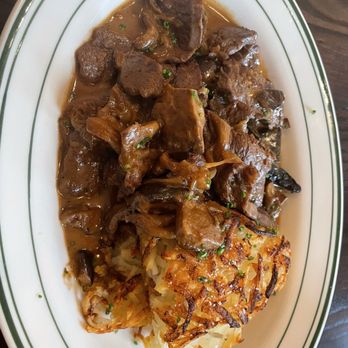 Great Heart Brewing - Beef, mushroom with rosti potatoes. - Burgers Near Me - Olivette, Missouri