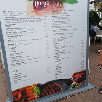 Burger Club - There three restaurants together here. We only had a hot dog, but the pizza looked good. - Hot Dogs Near Me - Santa Susanna, B Burger Club - There three restaurants together here. We only had a hot dog, but the pizza looked good. - Hot Dogs Near Me - Santa Susanna, B