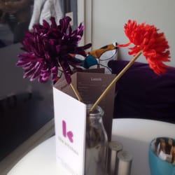 The kitchen - Flowers