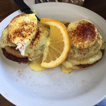 Eggs 'n Things Ko Olina - Eggs Benedict - American Near Me - Kapolei, Hawaii Eggs 'n Things Ko Olina - Eggs Benedict - American Near Me - Kapolei, Hawaii