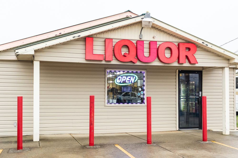 BEVERAGE DEPOT SPIRITS Updated September 2024 33 Photos 6396