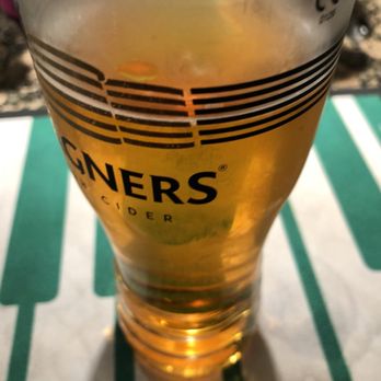 Moon On The Square - Pubs Near Me - Feltham, XGL Moon On The Square - Pubs Near Me - Feltham, XGL