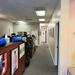 Encino Chiropractic Health Centre - Hallway to all services