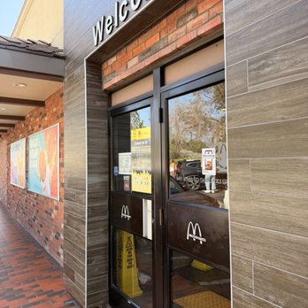McDonald's - Fast Food Near Me - Santa Barbara, California McDonald's - Fast Food Near Me - Santa Barbara, California