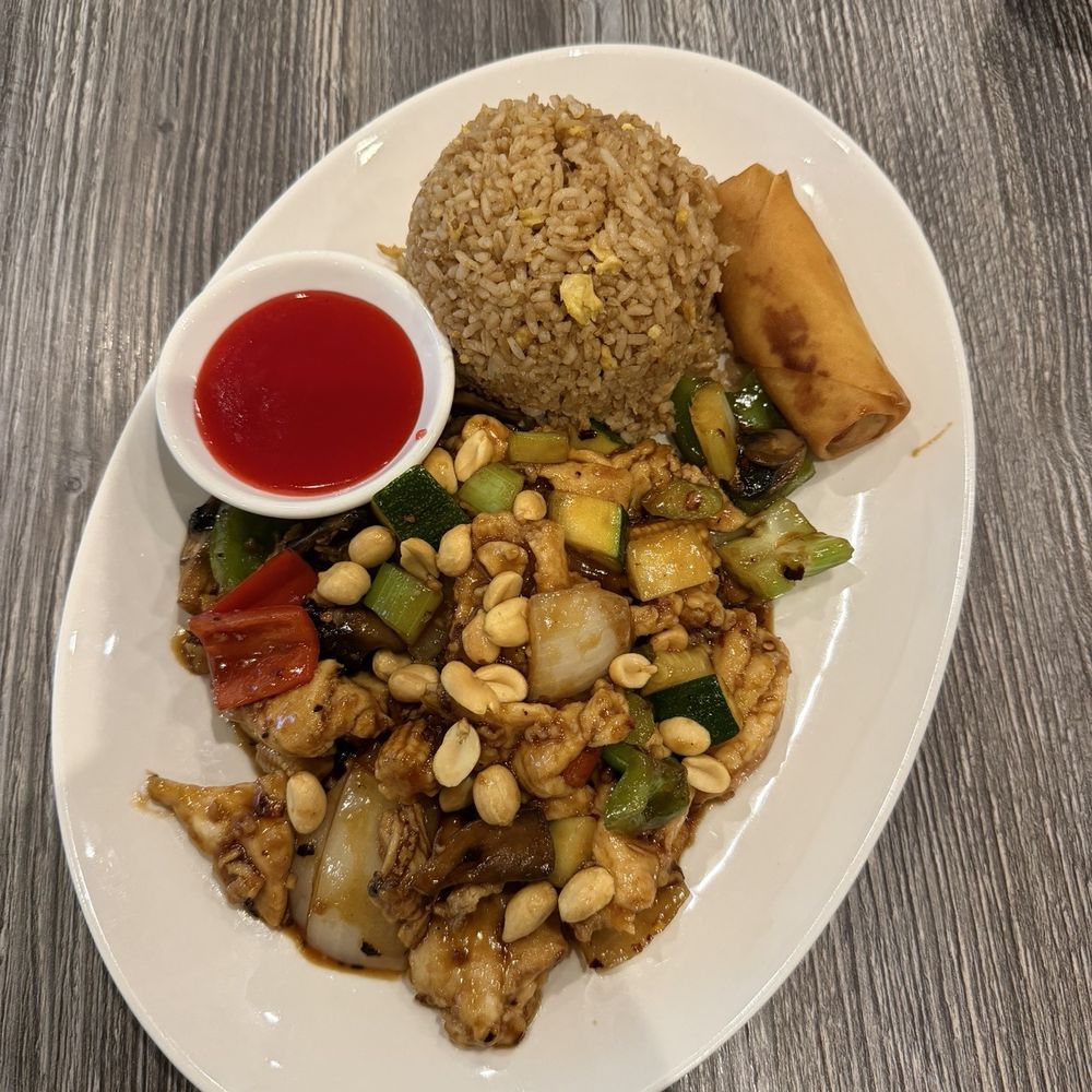 Wild Ginger Asian Bistro - Kung Pao Chicken - Asian Fusion Near Me - Gilbert, Arizona