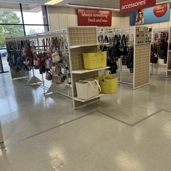Bealls - Department Stores Near Me - Bessemer, Alabama Bealls - Department Stores Near Me - Bessemer, Alabama