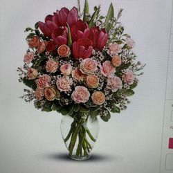 Fine & Fancy Flowers - What I ordered online from Teleflora vs what was delivered by Fine and Fancy.