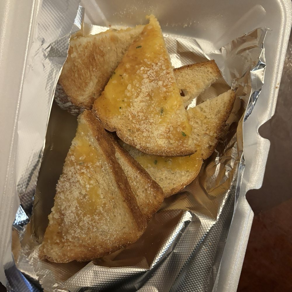 Allstar Seafood Lithonia - Garlic Parmesan toast - Seafood Near Me - Lithonia, Georgia