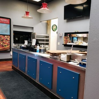 Mimi's Pizza - Front Counter at Mimi's - Pizza Near Me - Burlington, North Carolina