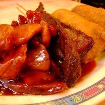 Lee Wing Wah Restaurant - appetizer platter that included eggrolls, beef sticks and BBQ pork. - Chinese Near Me - Chicago, Illinois Lee Wing Wah Restaurant - appetizer platter that included eggrolls, beef sticks and BBQ pork. - Chinese Near Me - Chicago, Illinois