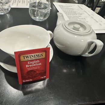 The Smithfield Inn Restaurant & Tavern - English breakfast tea - Bed & Breakfast Near Me - Smithfield, Virginia The Smithfield Inn Restaurant & Tavern - English breakfast tea - Bed & Breakfast Near Me - Smithfield, Virginia