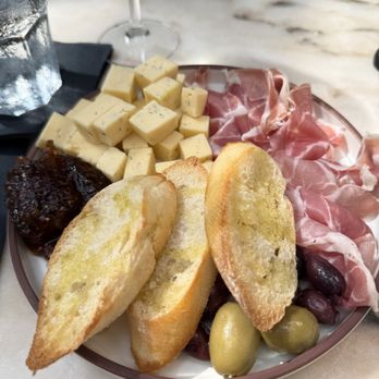 River House Wine & Bar - Wine Bars Near Me - Miami, Florida River House Wine & Bar - Wine Bars Near Me - Miami, Florida