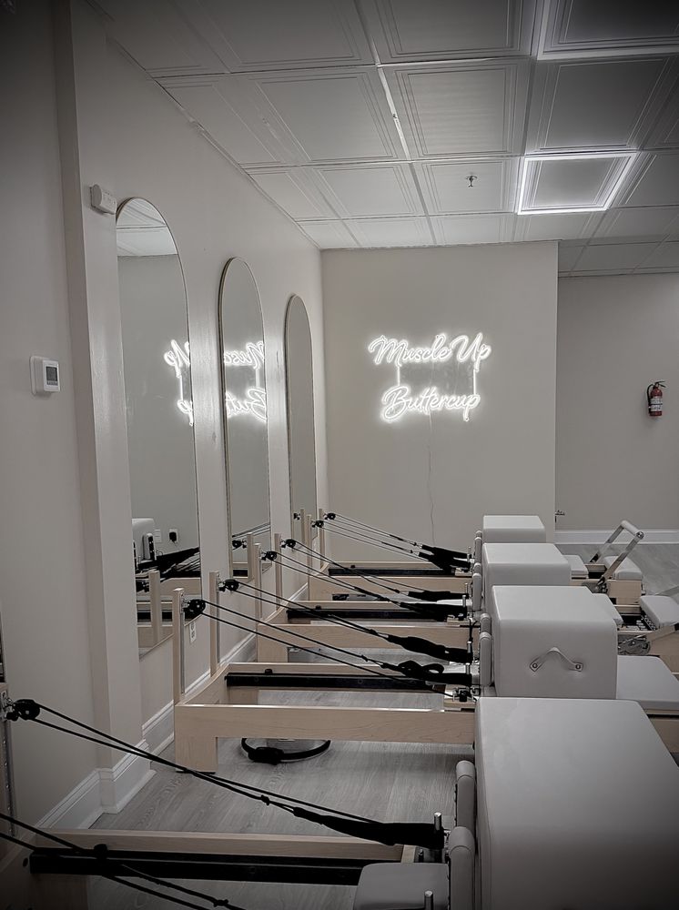 Pilates Please Logo