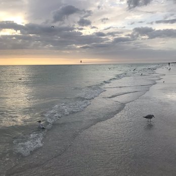 Siesta Key Beach - Beaches Near Me - Sarasota, Florida