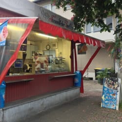 Freundliche Imbiss - Where Johannesstraße meets Hermannstraße