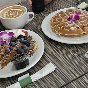 Victory Caffe - Victory French Toast and the Victory Waffle - Breakfast & Brunch Near Me - Studio City, California Victory Caffe - Victory French Toast and the Victory Waffle - Breakfast & Brunch Near Me - Studio City, California