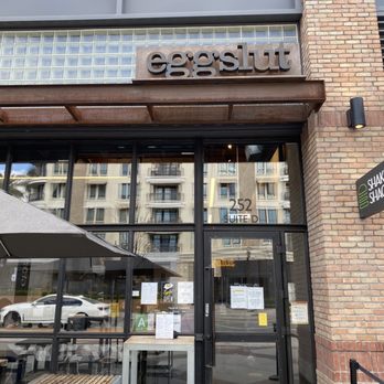 Eggslut - Exterior signage of the business - New American Near Me - Glendale, California Eggslut - Exterior signage of the business - New American Near Me - Glendale, California