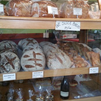 Carlton Bakery - Such a cute little bakery. - Bakeries Near Me - Carlton, Oregon Carlton Bakery - Such a cute little bakery. - Bakeries Near Me - Carlton, Oregon