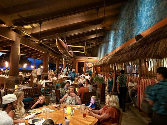 Duke's Beach House Maui by null