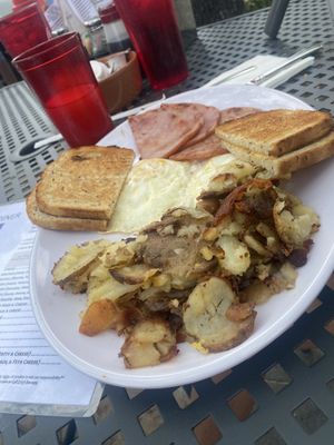 Central Diner (formerly Central Coffee Shoppe) by null