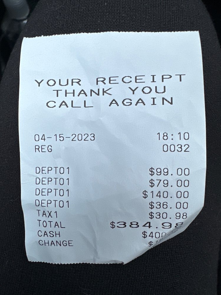 Di'Sandra's Formal Wear Logo