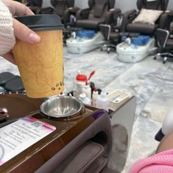 T ZEN NAILS SPA - Every visit comes with a drink of choice ! I prefer a hot tea