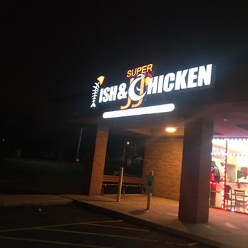 Super JJ Fish & Chicken - The outside.  Duh - Fish & Chips Near Me - Bloomington, Illinois